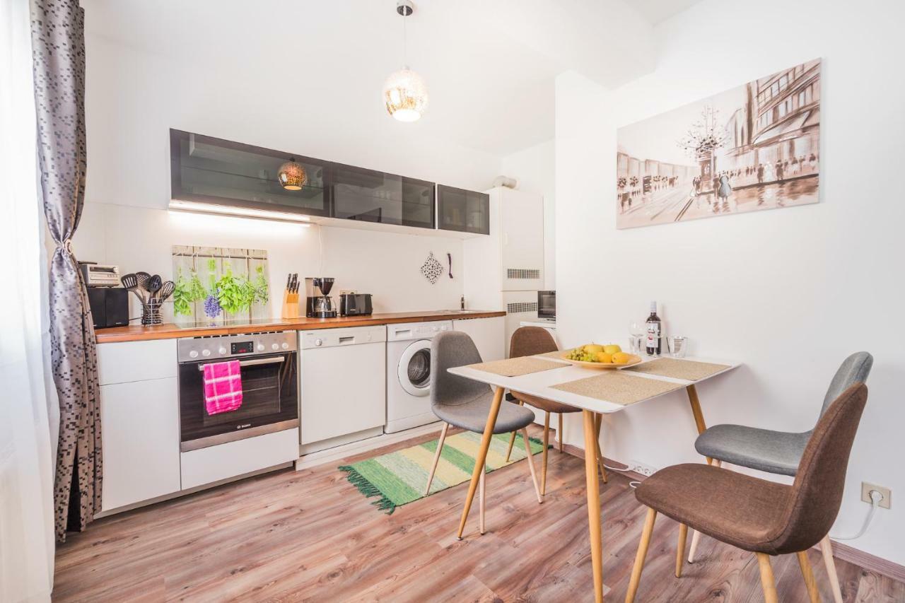 10 Min. Downtown - 2 Bedrooms - Parking เวียนนา ภายนอก รูปภาพ