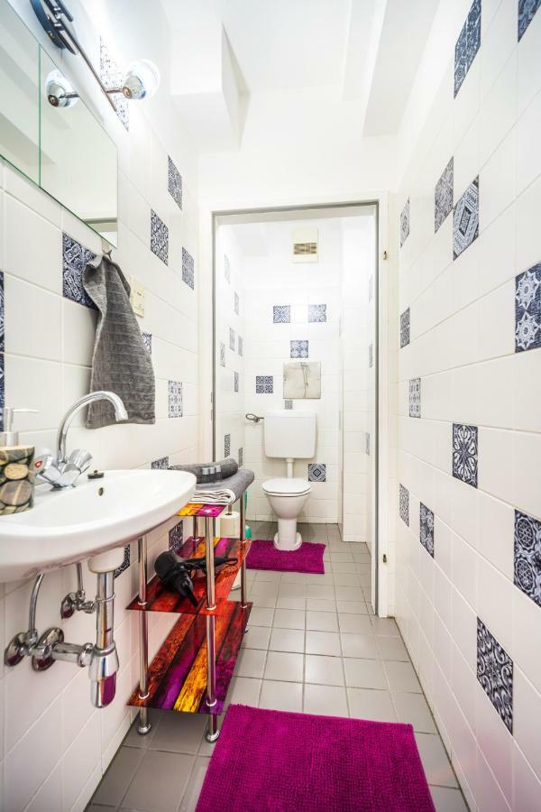 10 Min. Downtown - 2 Bedrooms - Parking เวียนนา ภายนอก รูปภาพ